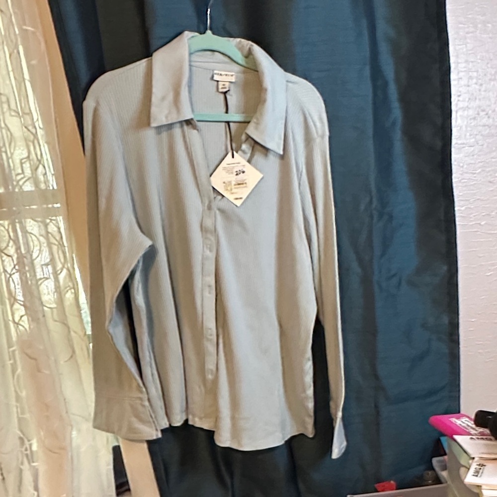 Ava & Viv Light Blue Ribbed Button-Front Top